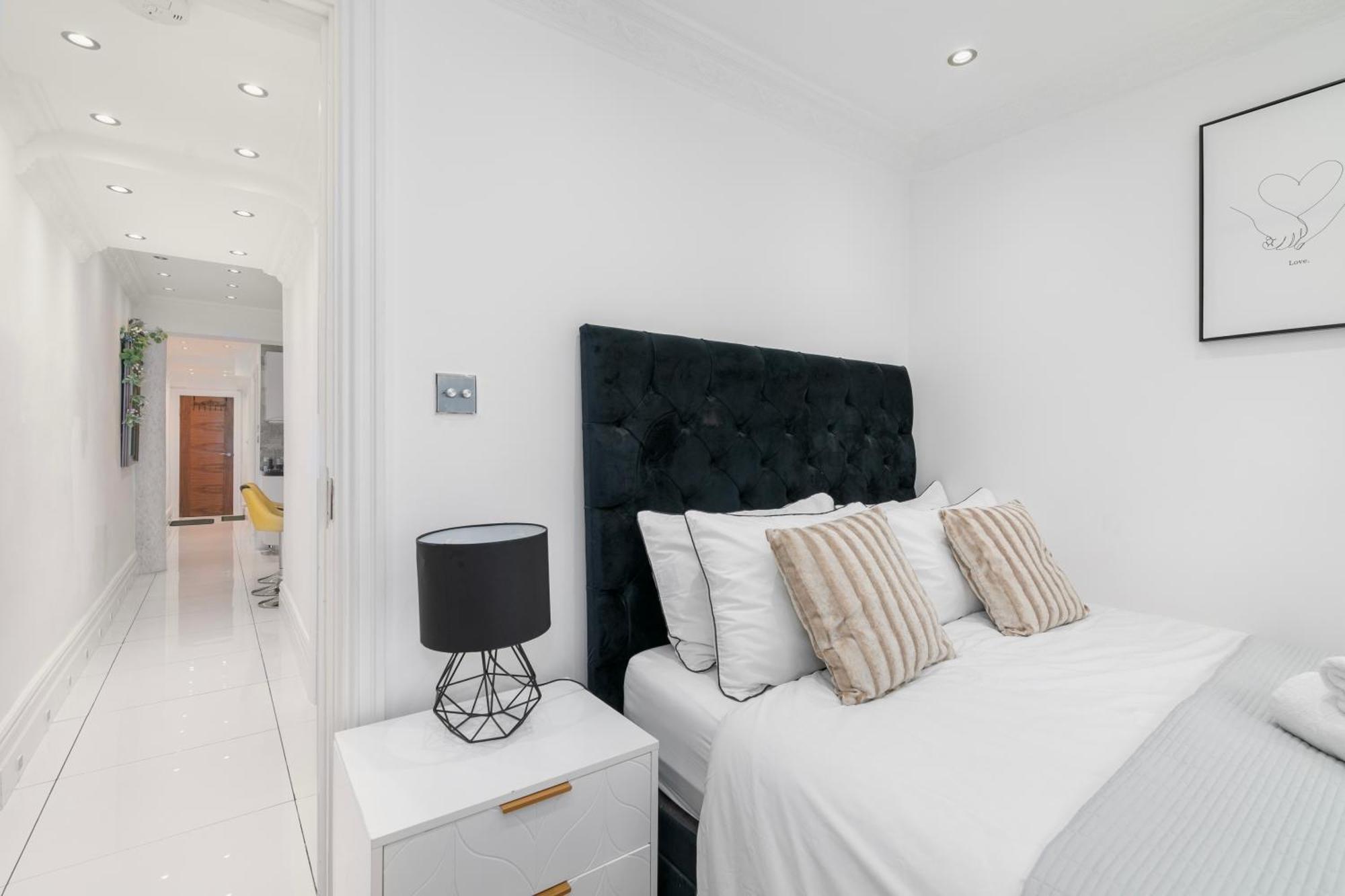 Elegant 2 Bed Garden Flat, London, Paddington! Apartman Kültér fotó